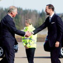 20. - 22. mars var Prinsen av Wales og Hertuginnen av Cornwall på offisielt besøk i Norge for første gang. Prins Charles og Hertuginne Camilla ble møtt på Gardermoen av Kronprins Haakon og Kronprinsesse Mette-Marit (Foto: Stian Lysberg Solum / Scanpix)